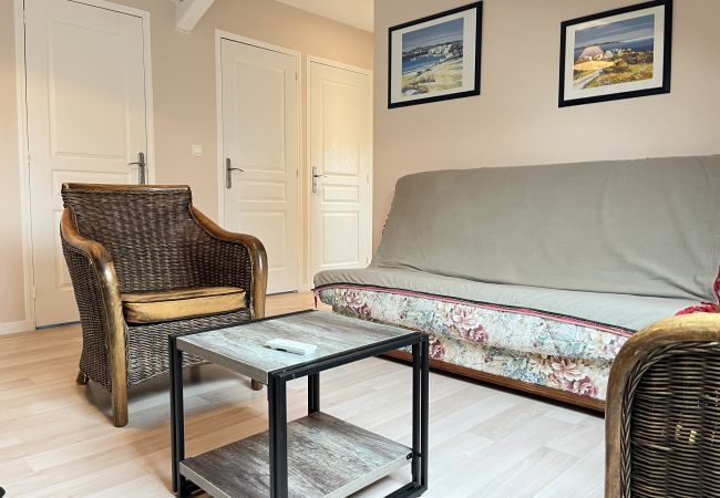 Maison à Le Mans - Villa Isaac - Piscine naturelle - Proche Boulerie Maison à Le Mans - Villa Isaac - Piscine naturelle - Proche Boulerie