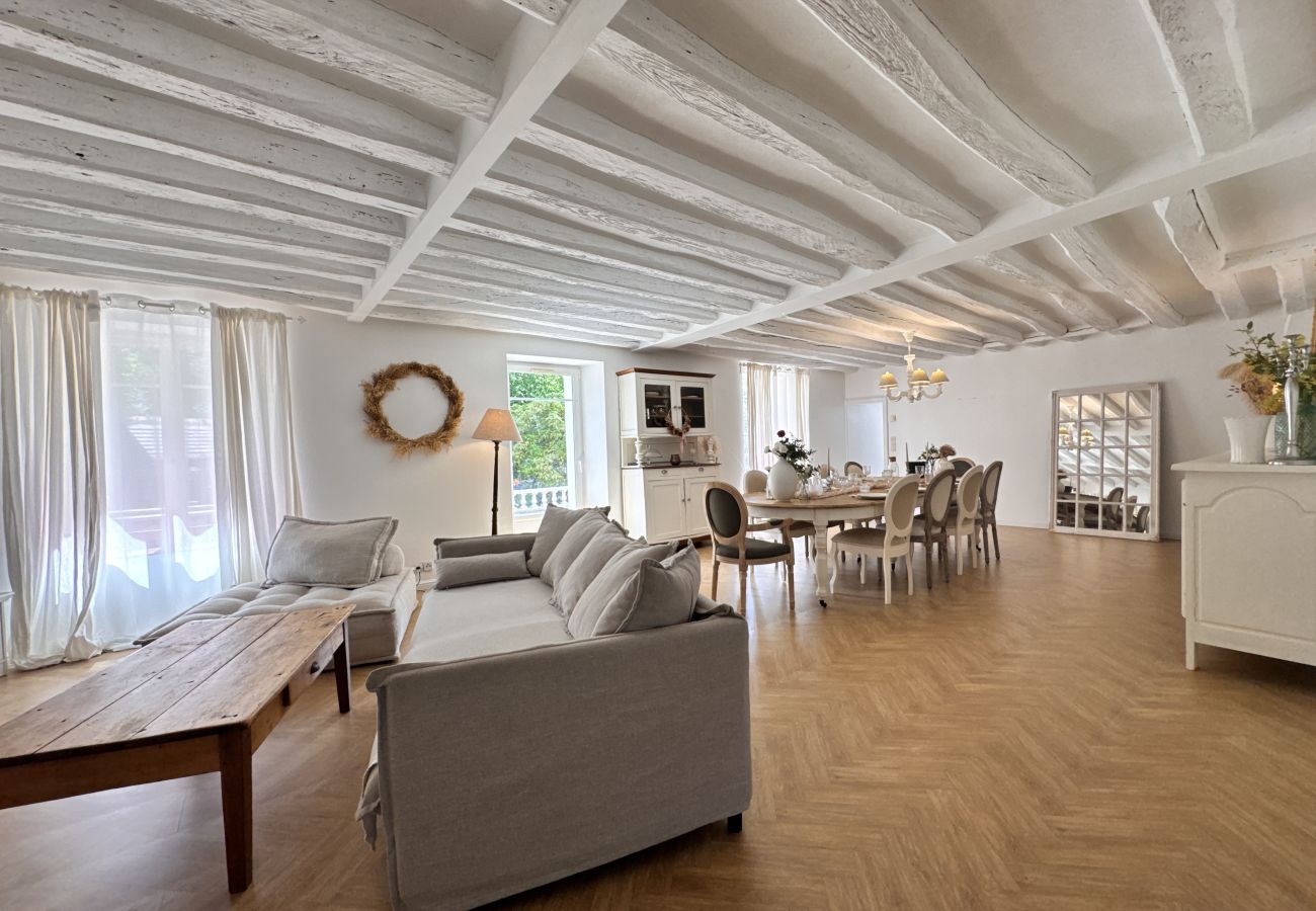 Maison à Mulsanne - La Belle Escale - Piscine - Jardin - Parking - 8p
