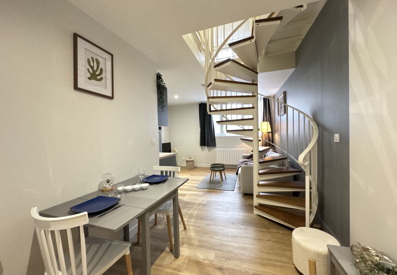 Appartement à Le Mans - Le Douplex - Place de la République - 4 pers.