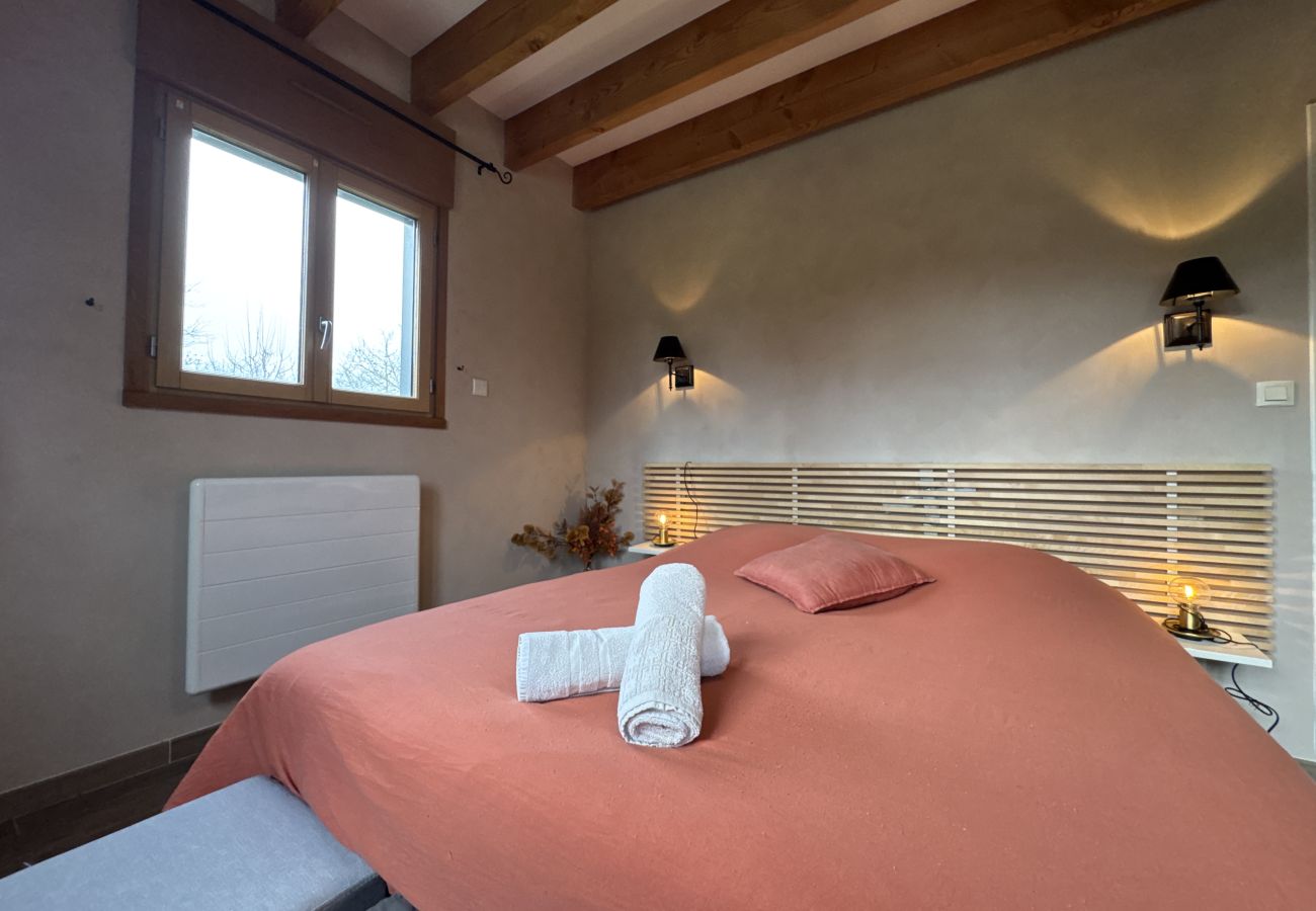 Maison à La Bazoge - Les Champs de Brice - Campagne - Piscine - 10 pers