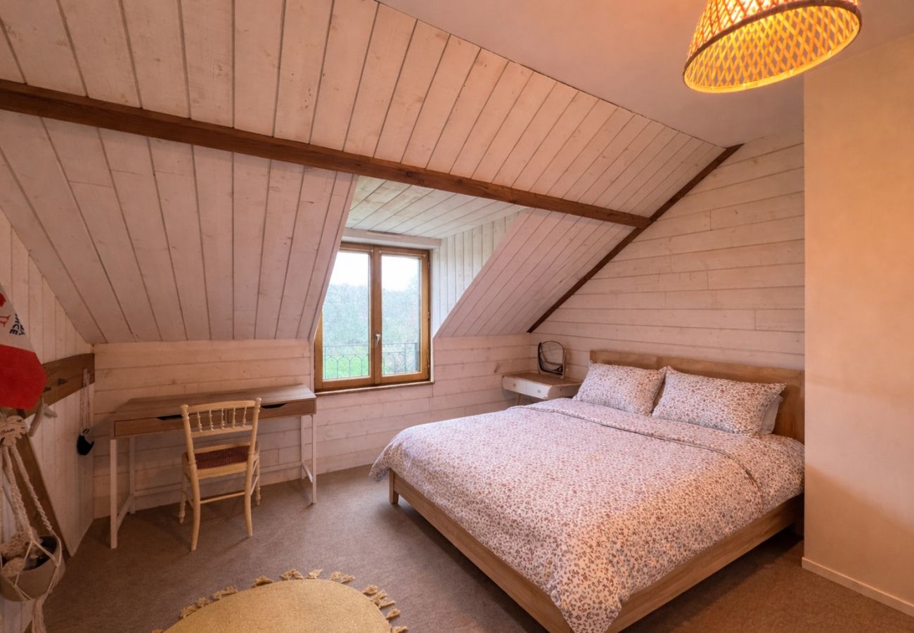 Maison à La Bazoge - Les Champs de Brice - Campagne - Piscine - 10 pers