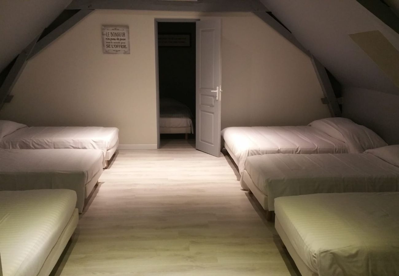 Gîte Rural à Congé-sur-Orne - Gîte de Coq-Fresne - 30 pers. - piscine/dancing