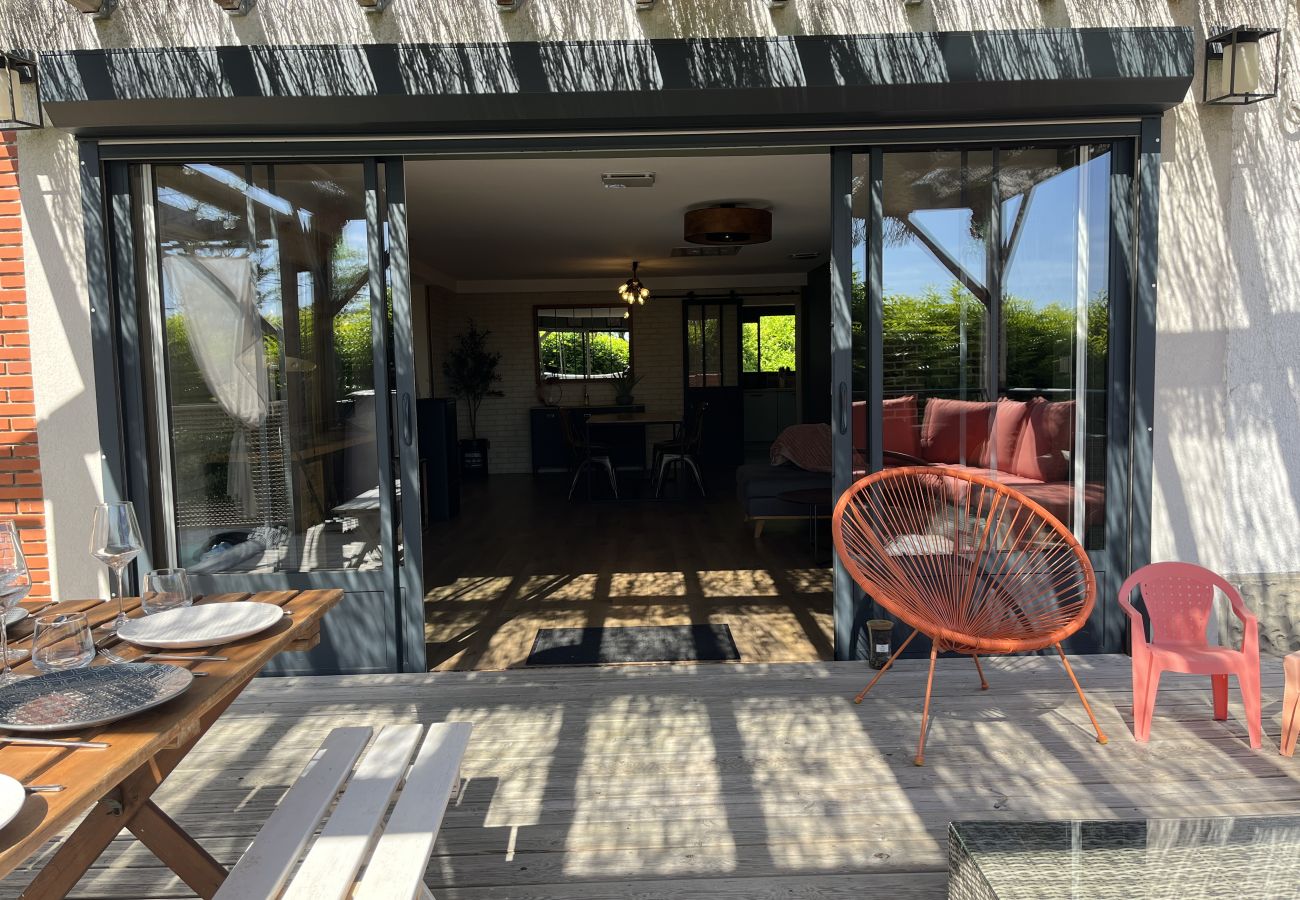 Maison à La Milesse - Entre Pins et Oliviers - jacuzzi - pétanque